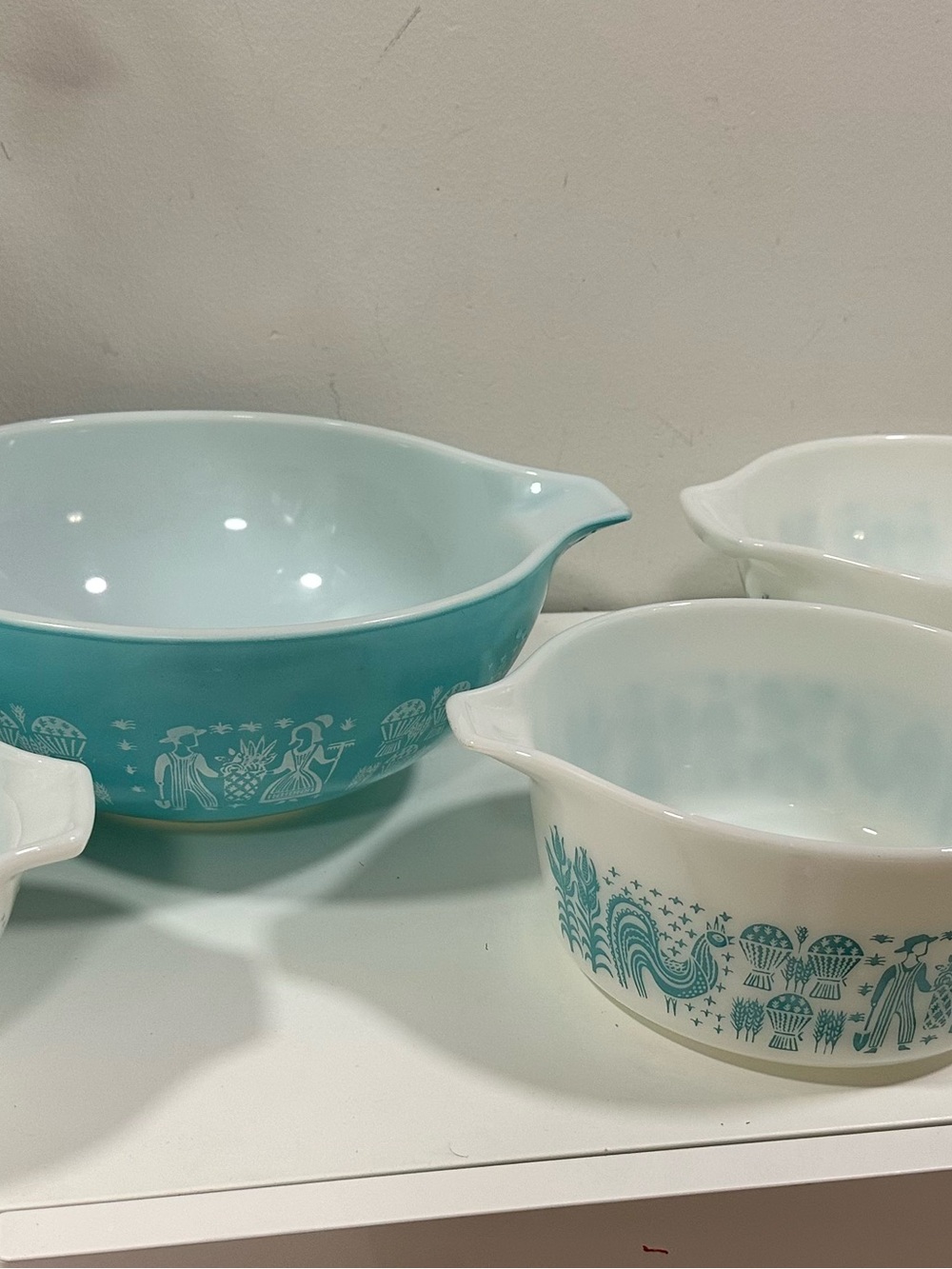 Vintage collectible Pyrex set of 4 stackable